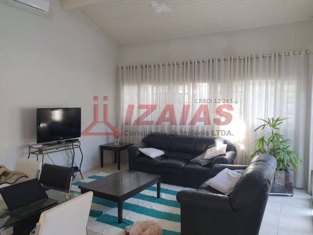 Apartamento para Venda em Ubatuba - 4